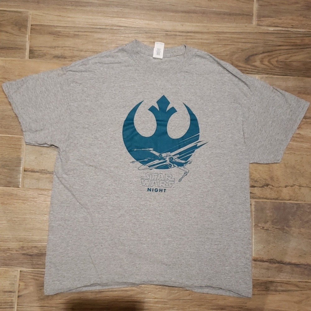 Gildan NHL Team San Jose Sharks Star Wars Shirt